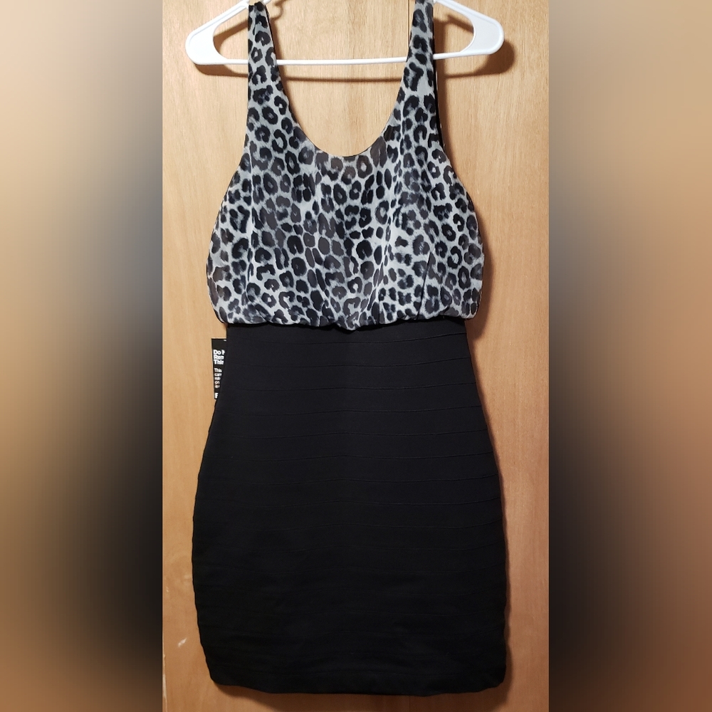 NWT Express Dress Womens Size Medium